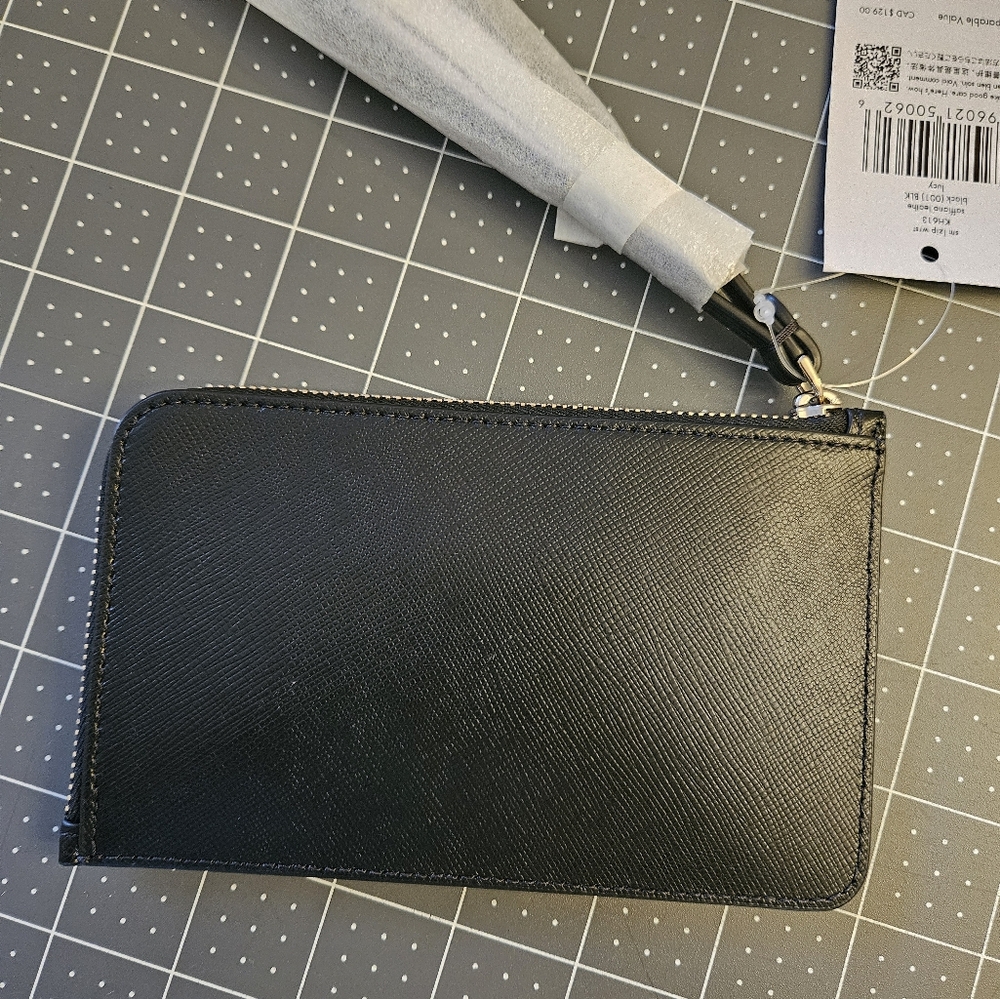 Kate spade wristlet - Picture 3 of 4